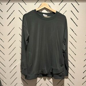 Athletic long sleeve top